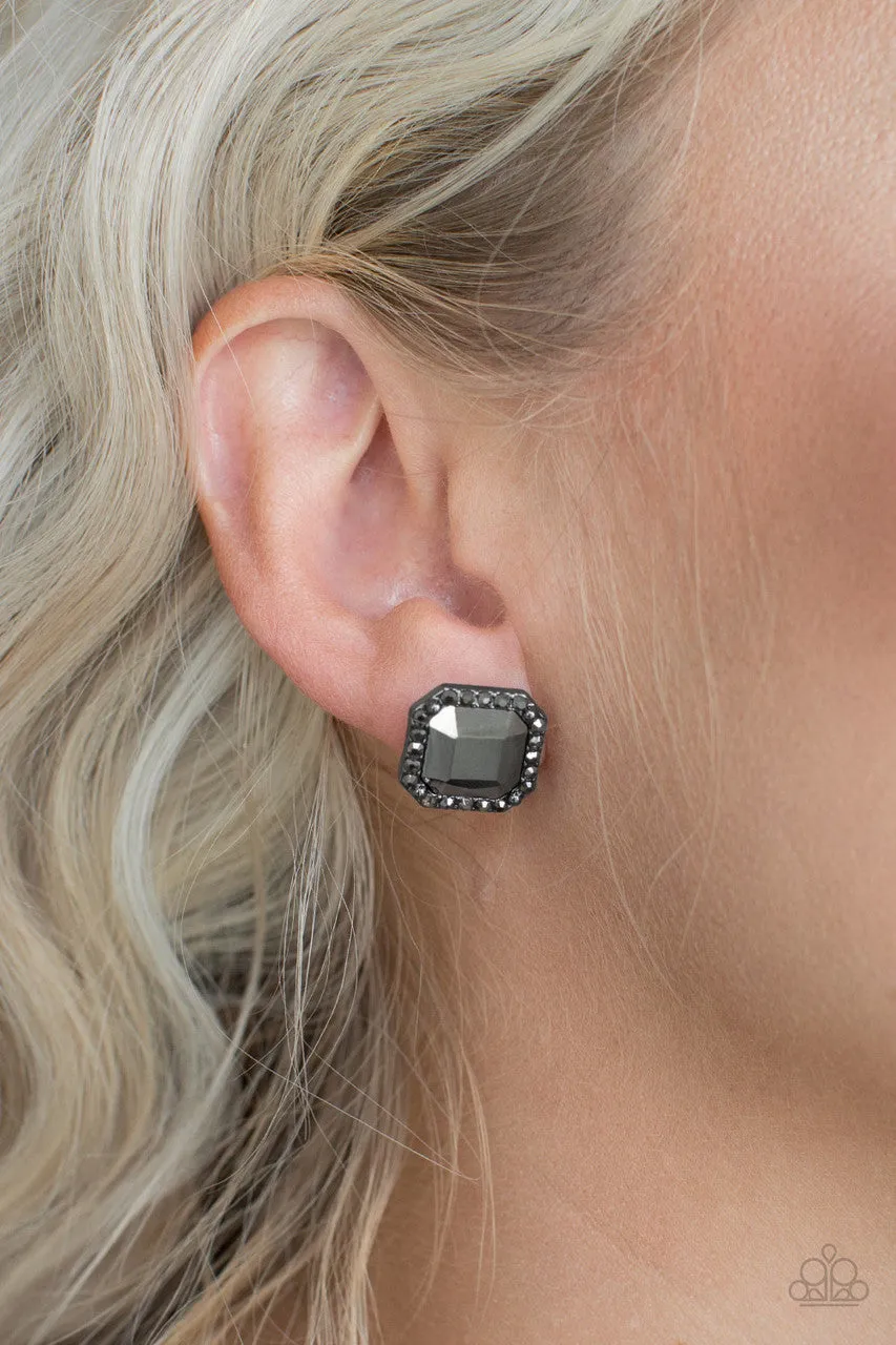 Act Your AGELESS Black Paparazzi Earrings