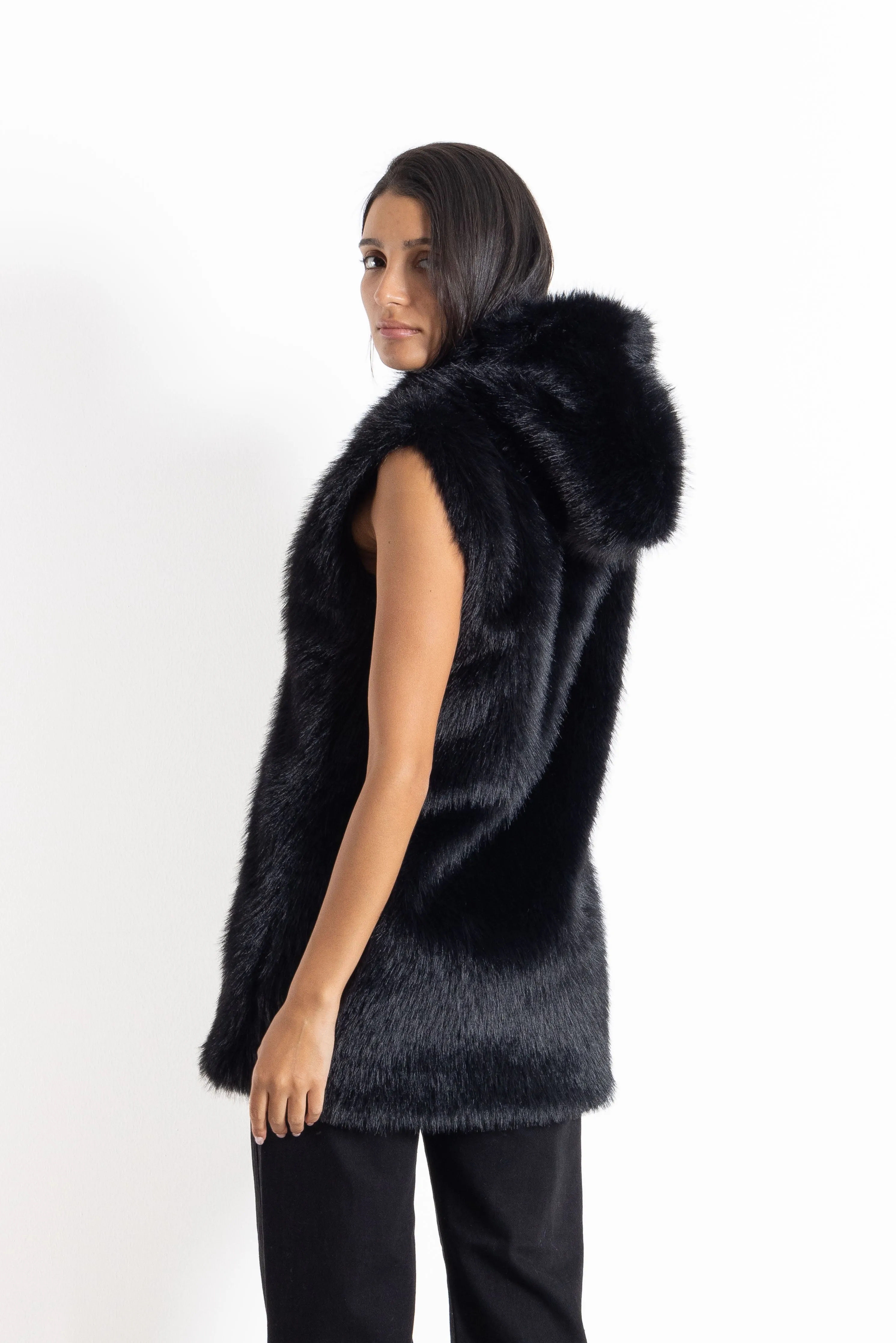 DETAILED FAUX FUR COAT