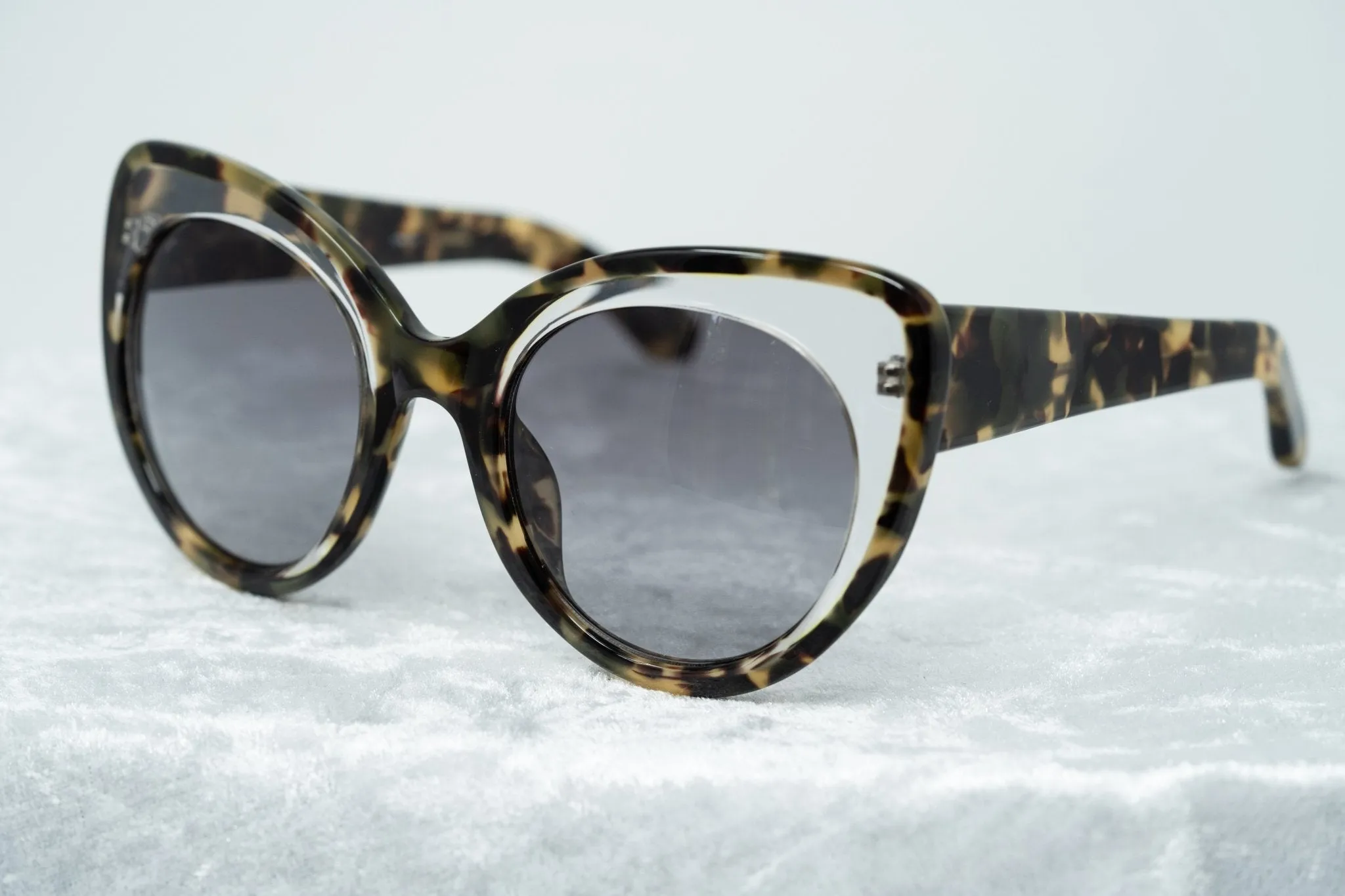 Erdem Ladies Sunglasses Cat Eye Clear Tortoise Shell and Grey EDM14C5SUN