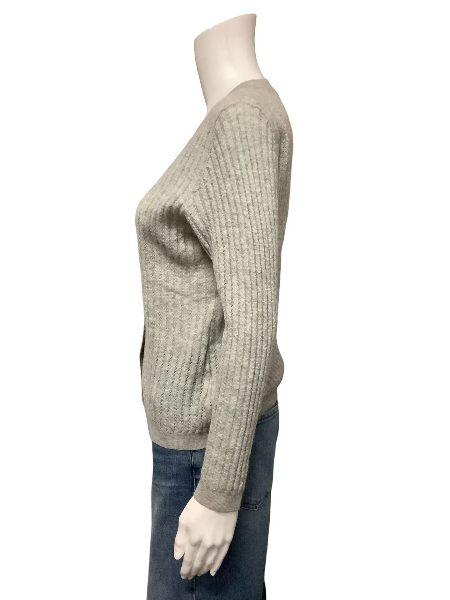 Gentle Herd V Neck Cashmere Button Up Sweater Size: M