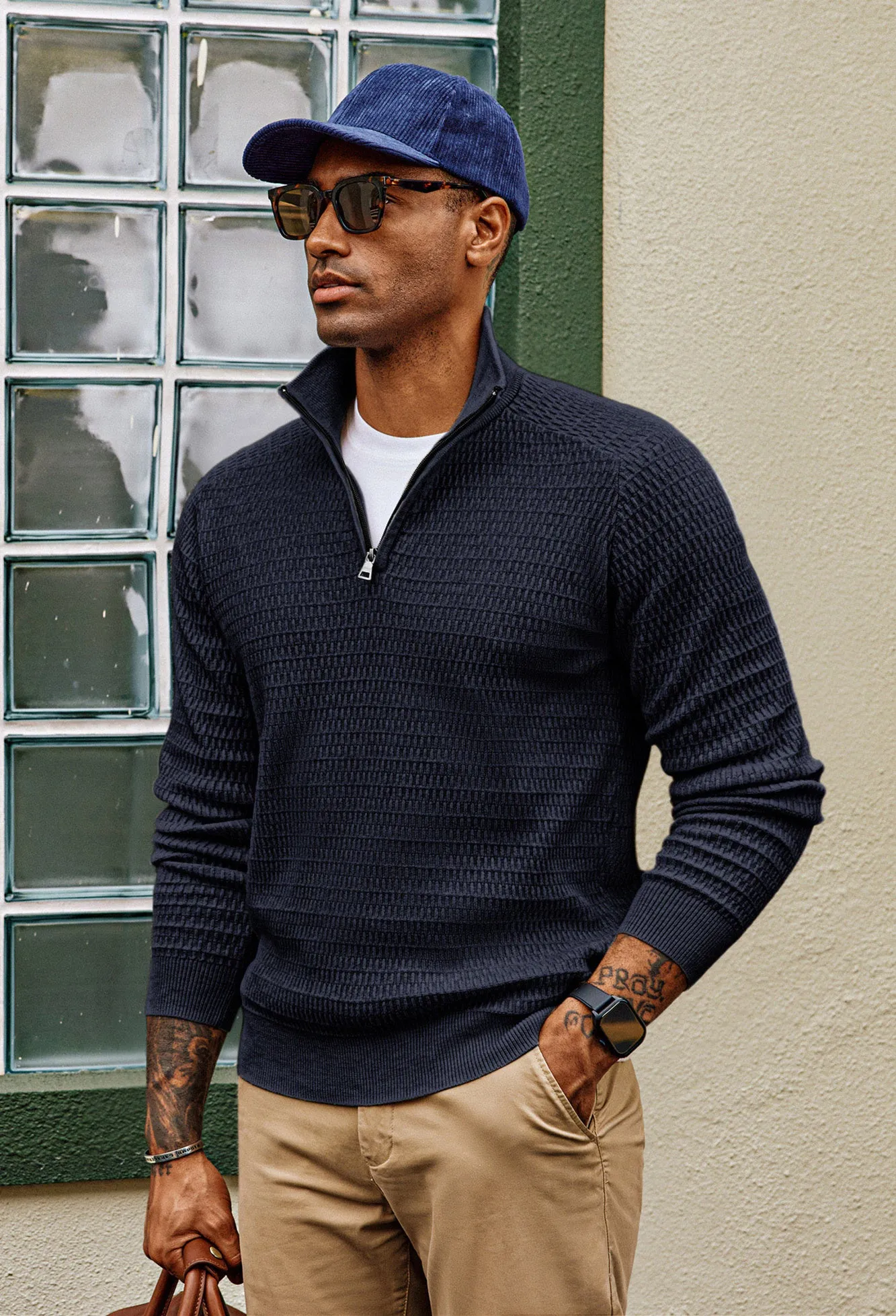 Men Textured Sweater Long Raglan Sleeve Stand Collar Ribbed Cuff Pullover