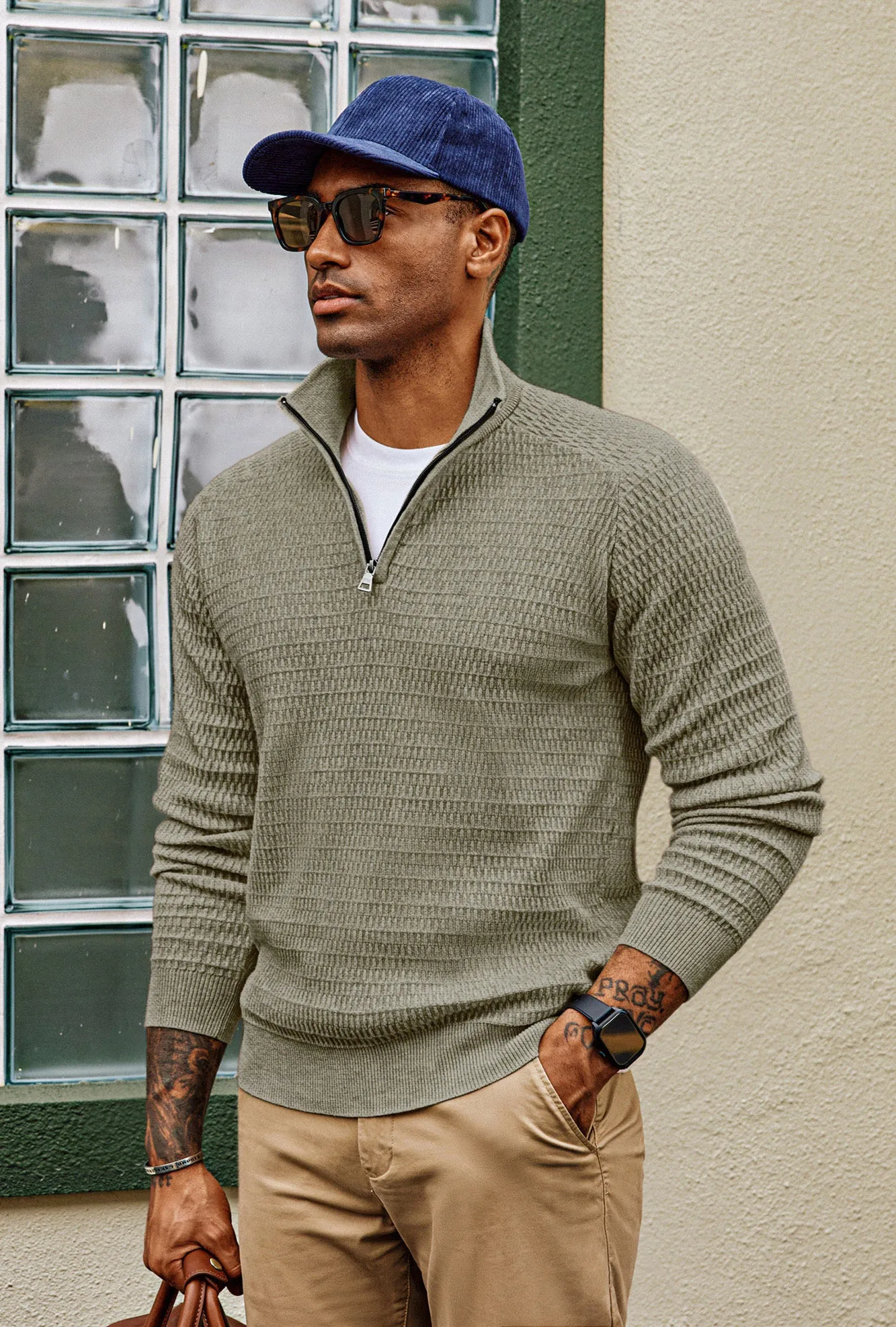 Men Textured Sweater Long Raglan Sleeve Stand Collar Ribbed Cuff Pullover