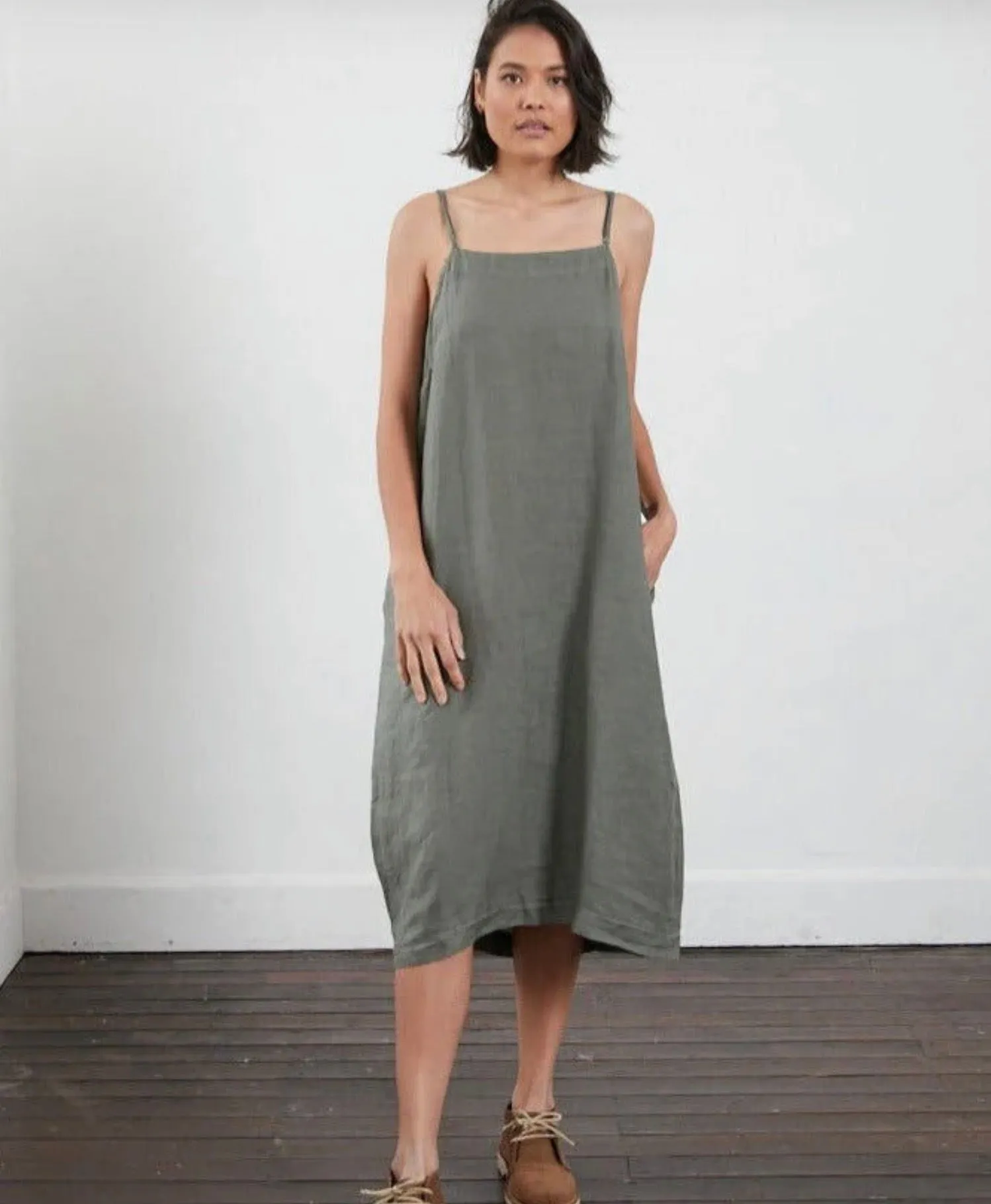 Montaigne Tulipe Linen Slip Dress