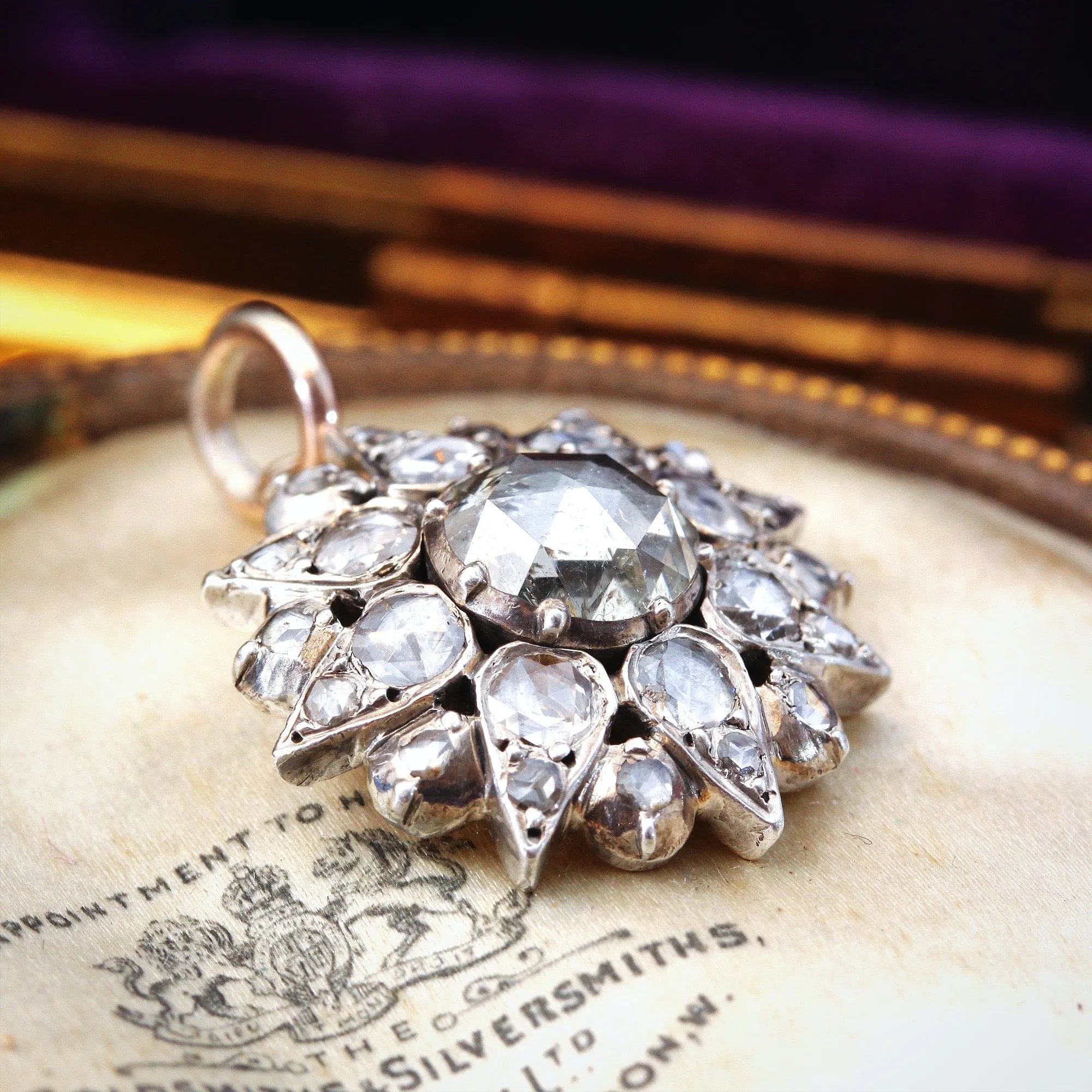 Olden Days Flickering Rose Cut Diamond Star Pendant