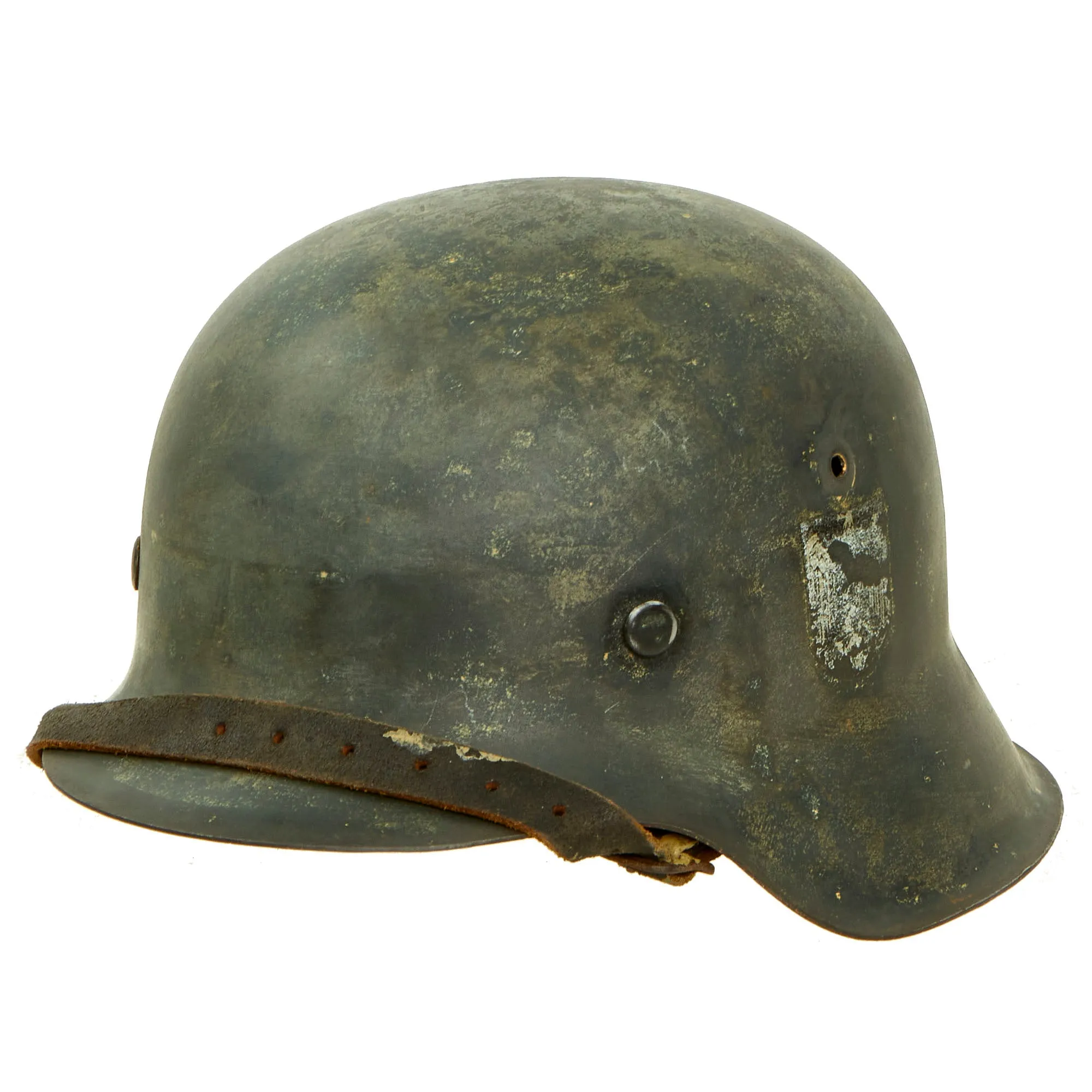 Original German WWII Service Worn M42 Single Decal Army Heer Helmet with 55cm Liner - hkp62