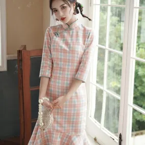 Plaids & Checks Pattern Modern Cheongsam Chinese Dress with Pleated Skirt