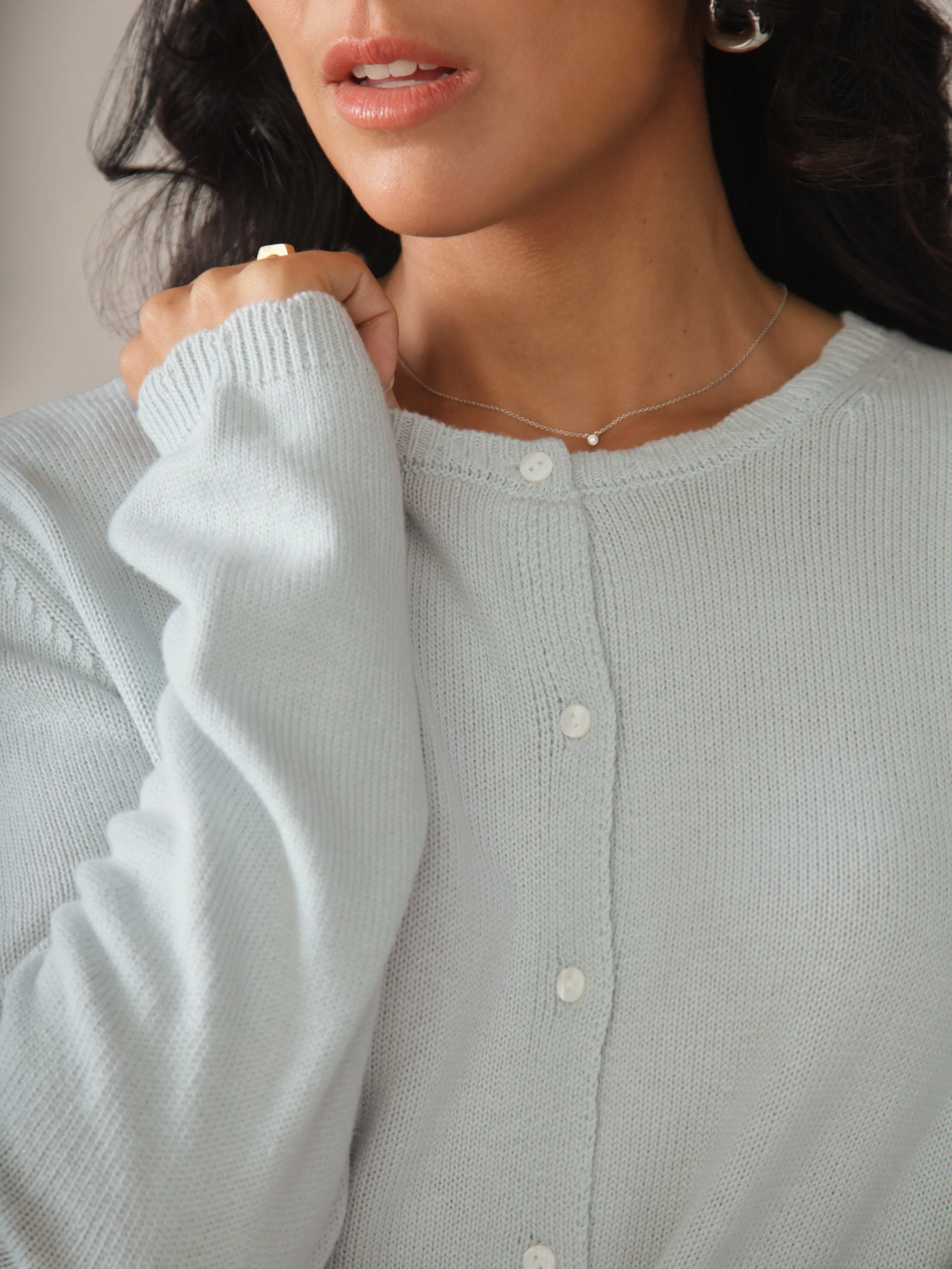 Scallop Detail Responsible Merino Cardigan in Ice