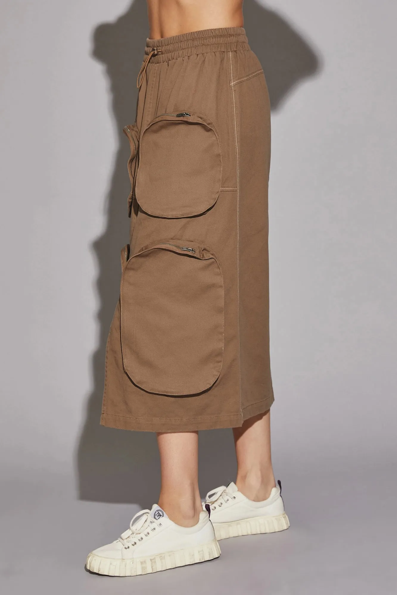 Utility Pockets Front Slit Drawstring Waist Midi Skirt