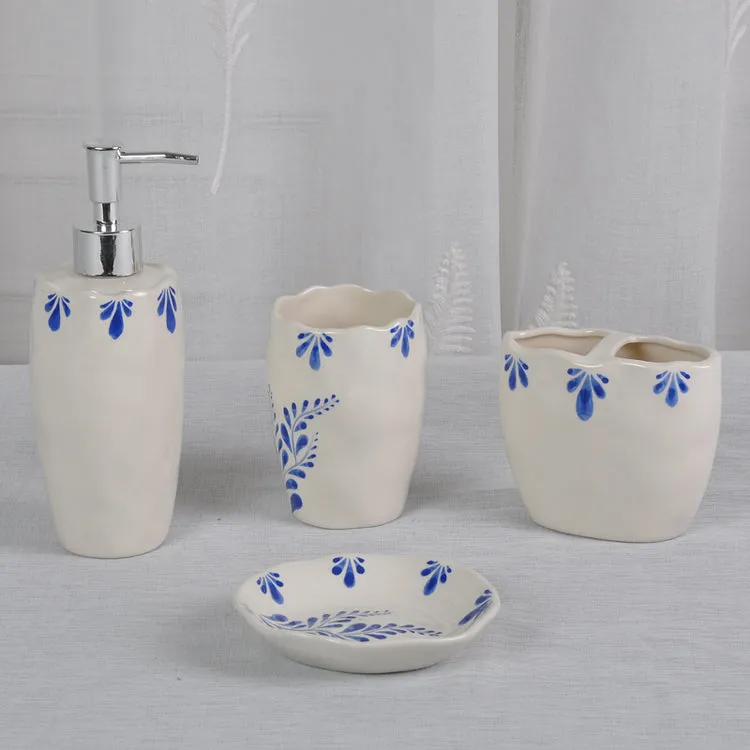 White And Blue Vines Bathroom Accessory Set