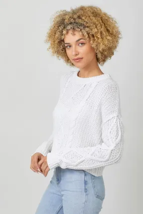 WHITE CABLE KNIT SWEATER