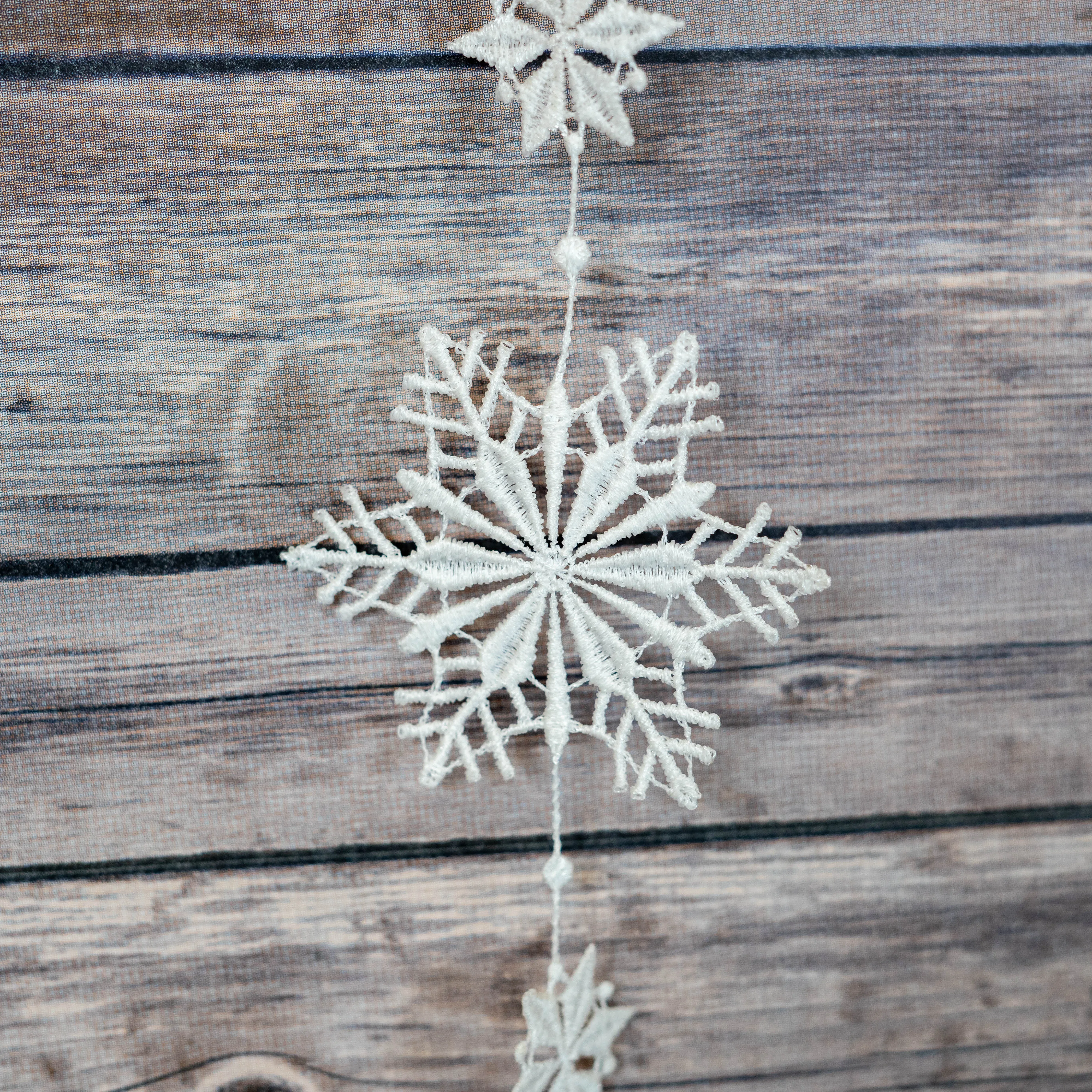 White Snowflake Lace Garland